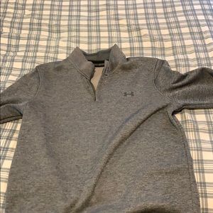 UA quarter zip